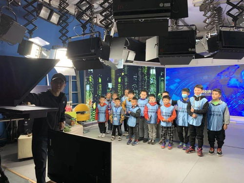 小小记者团探秘演播室 广电节目制作初体验